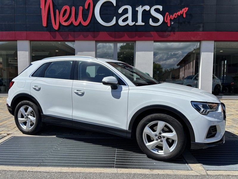 Image of Audi Q3