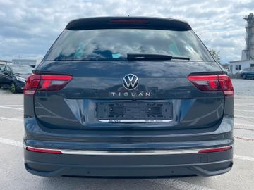 Volkswagen Tiguan - 5