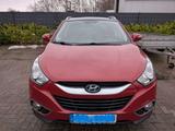 Hyundai ix35 2.0 Premium 4WD - rote Hyundai ix35