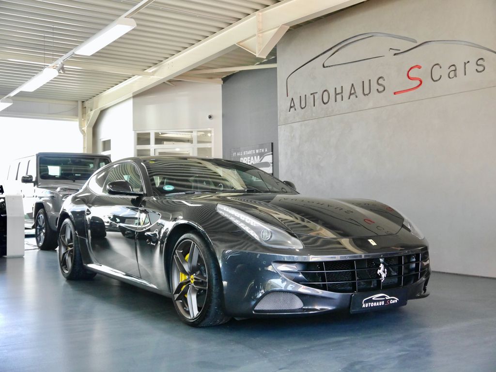 Ferrari FF