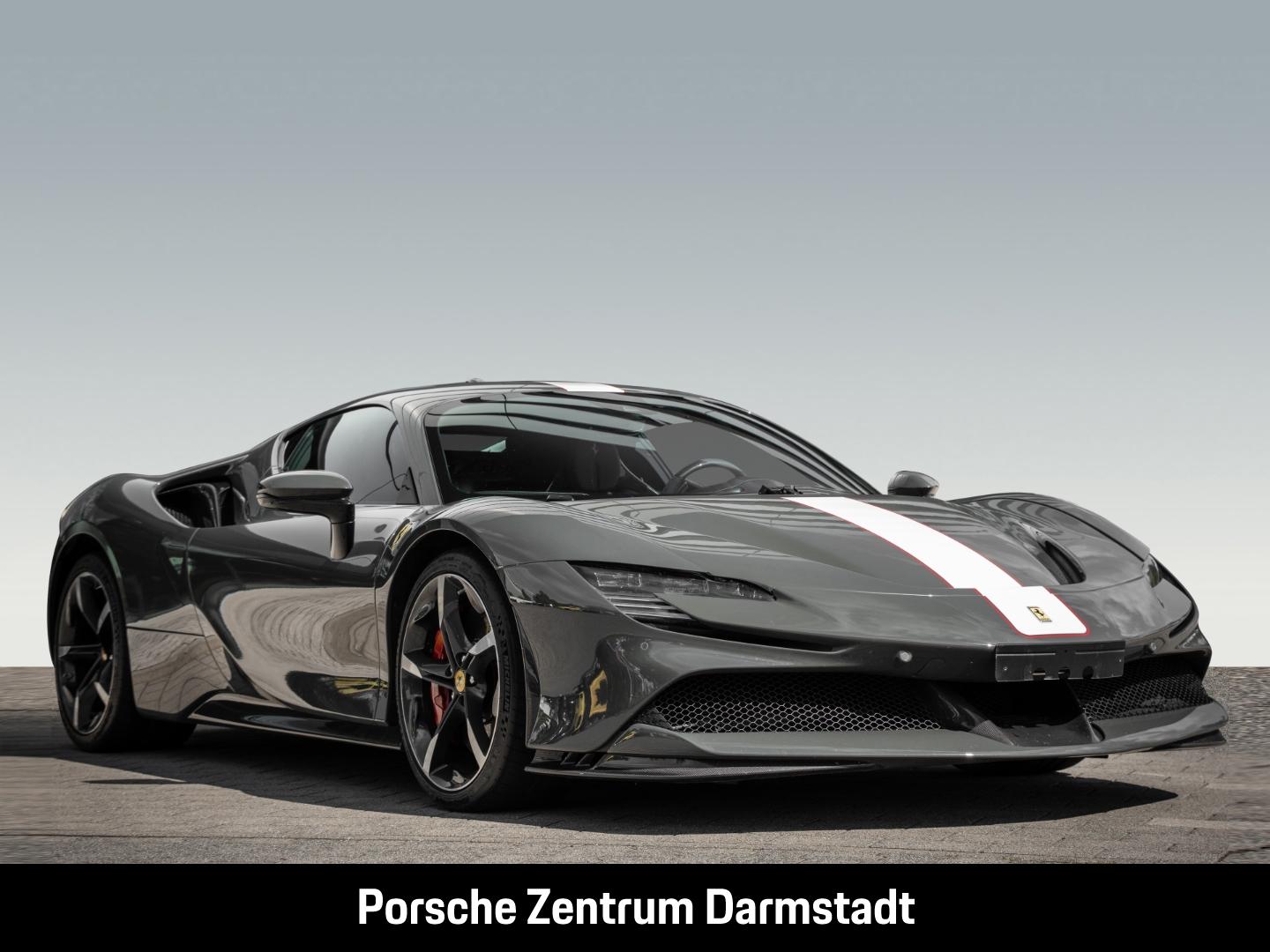 Ferrari SF90 Stradale Asseto Fiorano NP:562.850€