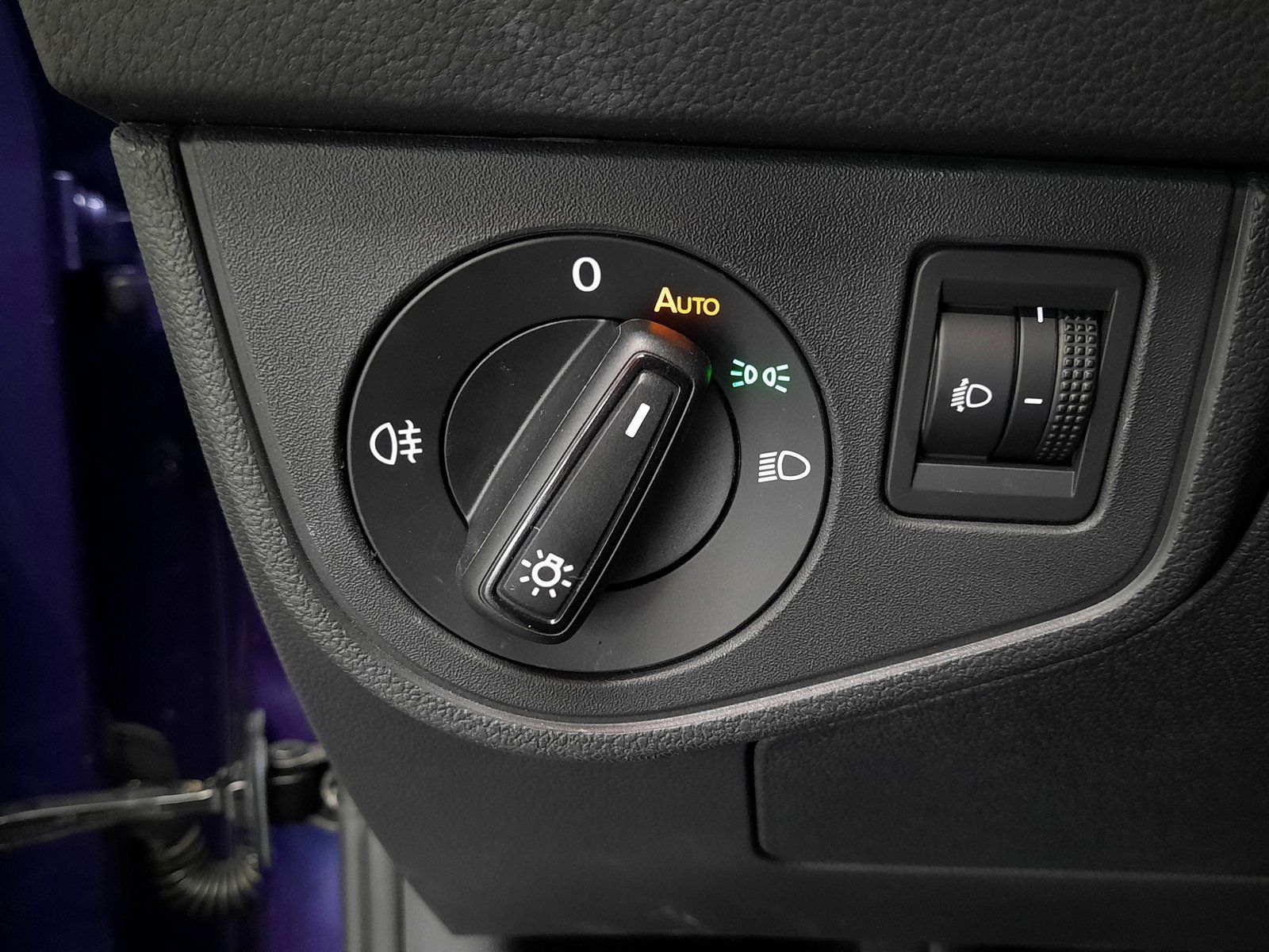 Fahrzeugabbildung Volkswagen Polo Goal TSI *Cam*ACC*PDC*LED*App*DAB*Sithzg*