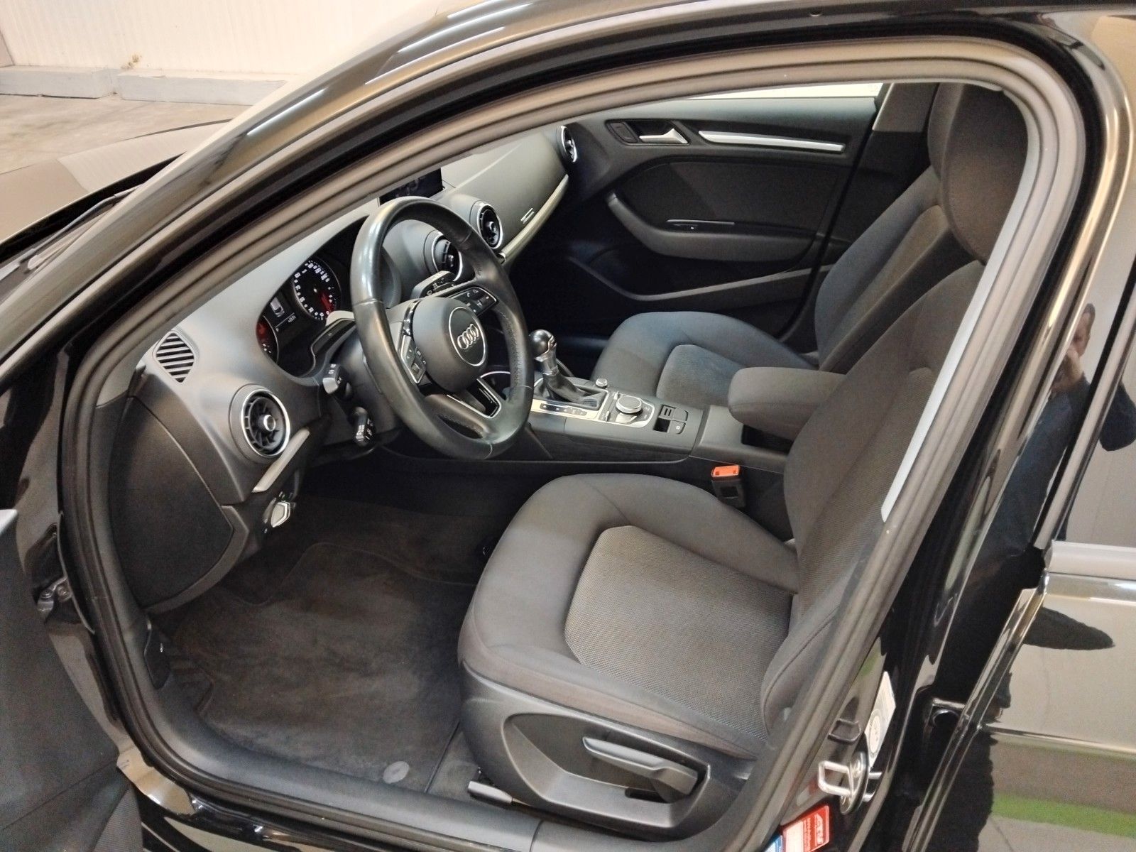 Audi A3 (10/2019, Benzin)