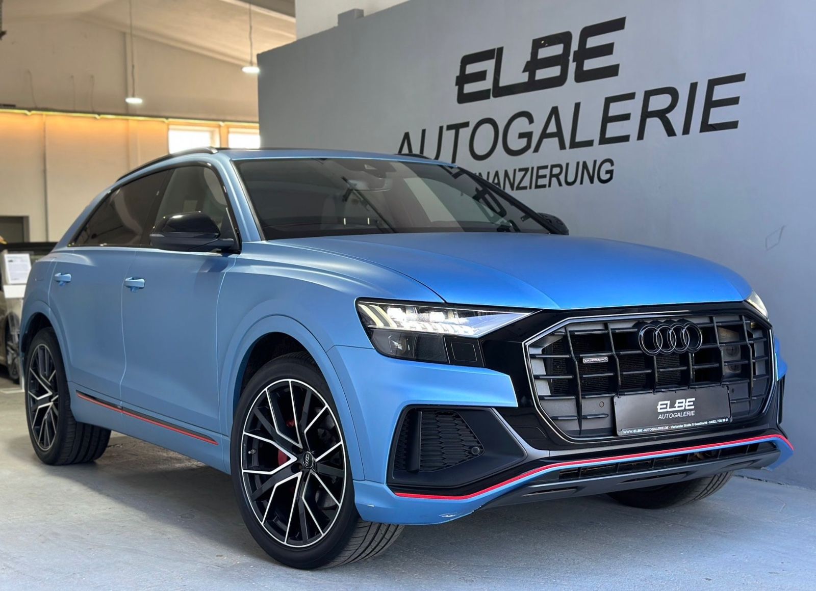 Audi Q8 - 1