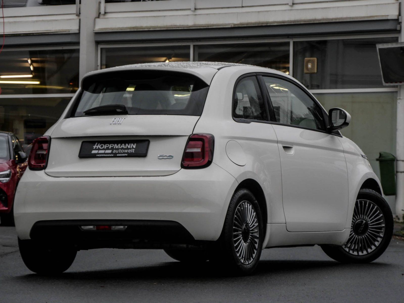 Fiat 500e*PDC*Tempomat*CarPlay*LED imagem 3
