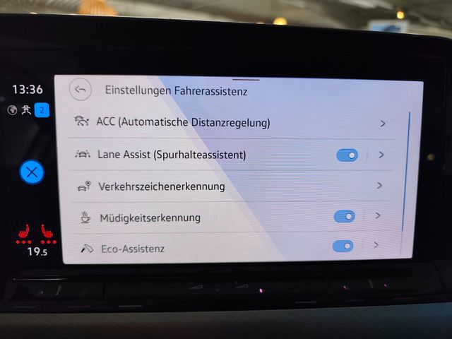 Golf VIII Variant 2.0 TDI *Business Premium*APP*