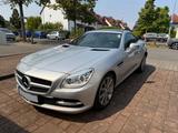 Mercedes-Benz SLC/SLK 200 Glasdach/Automatik/Scheckheftgepfl.. - silberne Mercedes-Benz SLC-Klasse