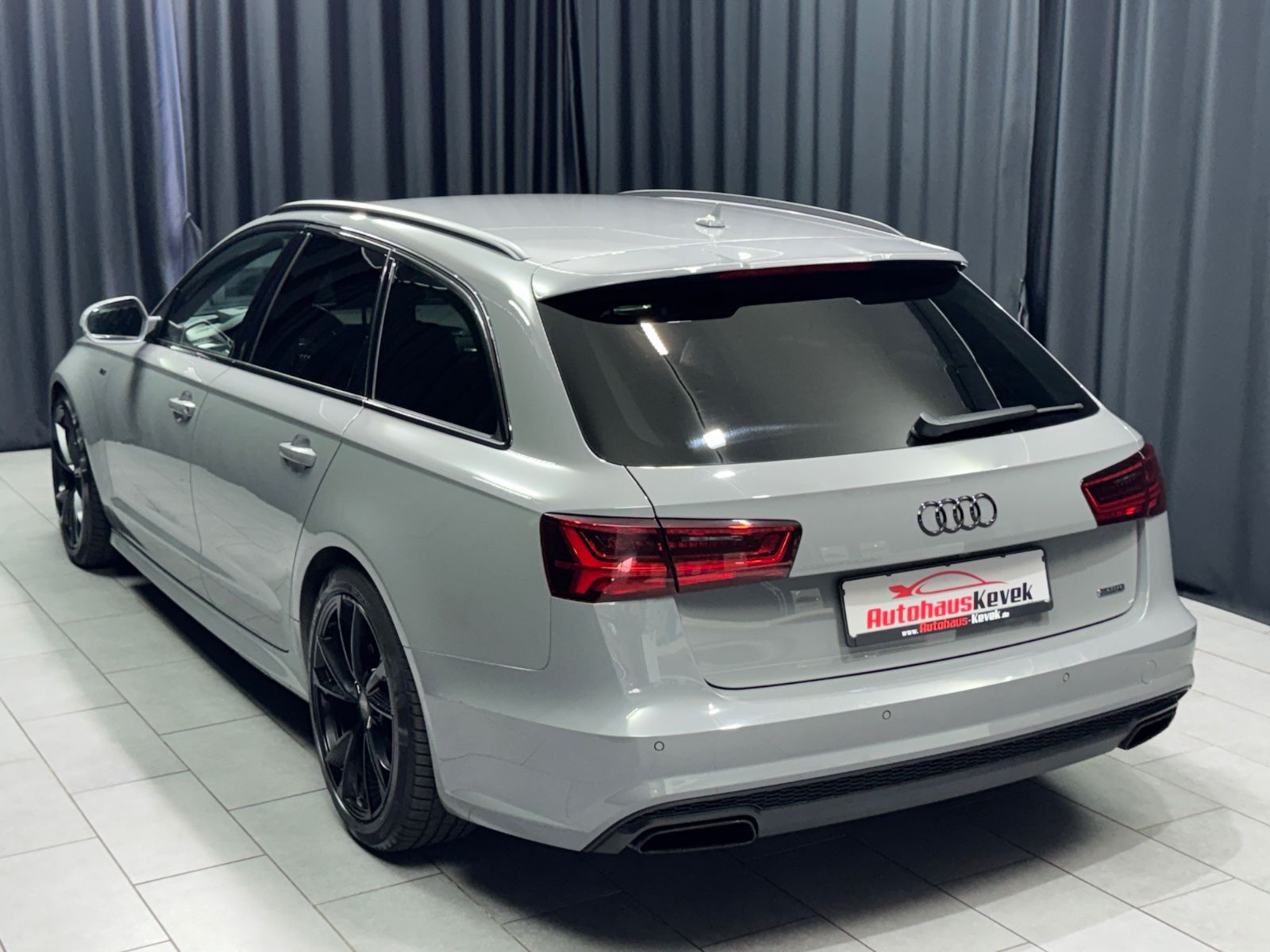 Fahrzeugabbildung Audi A6 Avant 3.0 TDI competition |BOSE|HuD|MATRIX