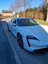 Porsche Taycan mit 20 Monaten Approved Gar... - Porsche Taycan: Privatanbieter