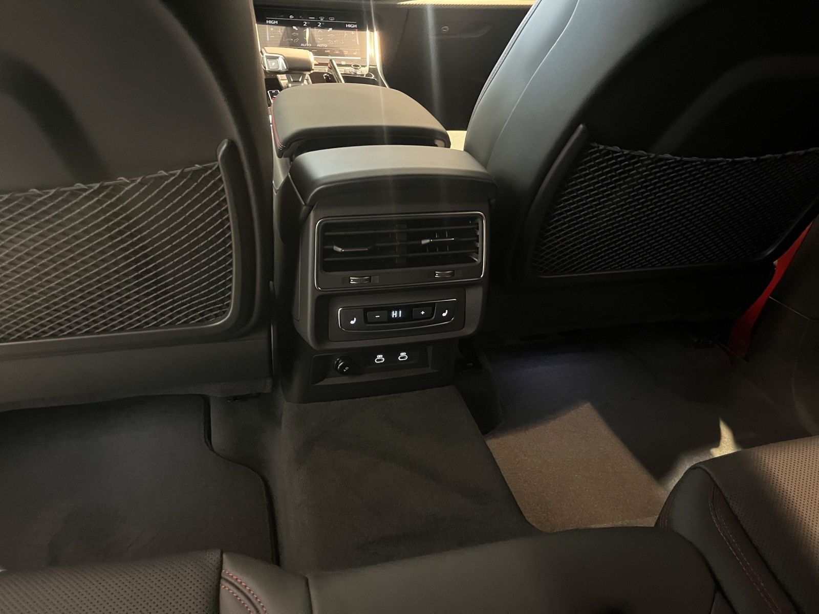 Audi Q8 - Bild 11