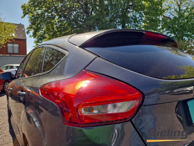 Focus EcoBoost 1.0 ST-Line , NAVI , Parkpilot , 