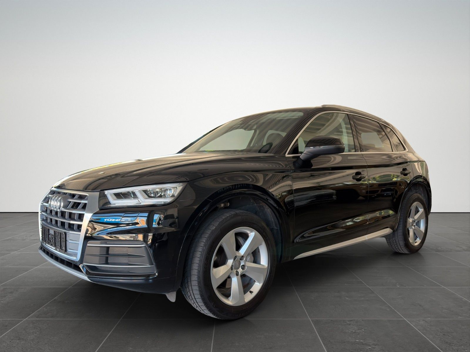 AUDI Q5 2.0 TFSI 45 quattro sport/LED/MMI NAV/PDC V+H
