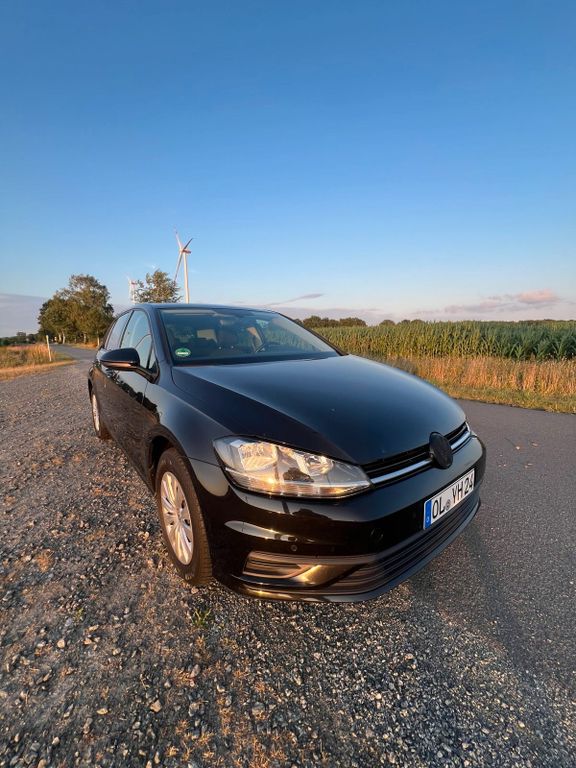 Image of Volkswagen Golf