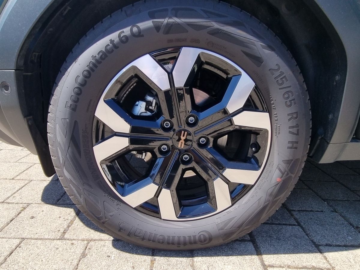 Fahrzeugabbildung Dacia Duster Extreme TCe 130