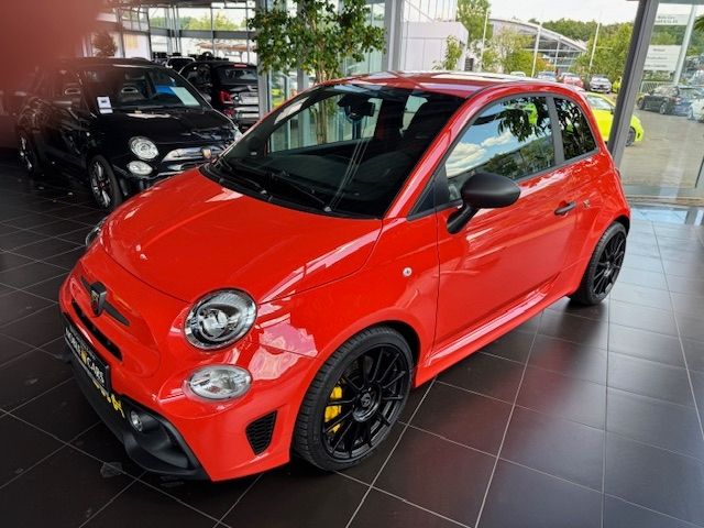 Fahrzeugabbildung Abarth 695 Competizione KLIMA NAVI BEATS
