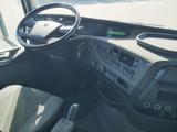 Volvo Vehicle Tractor 4x2 Mega (Low) - Angebote