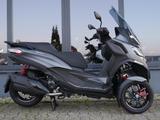 Piaggio MP3 400 Sport - Lager - Grau Titanio - Facelift - PIAGGIO MP3 400 SPORT