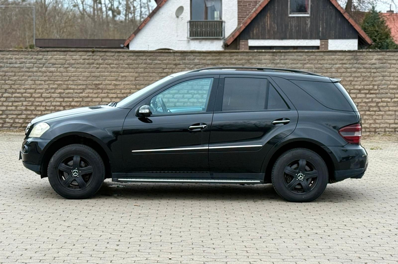 Mercedes-Benz ML 320 CDI 4Matic Leder Navi Klima