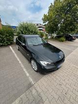 BMW E90 330i | Technisch Top | TÜV bis 02/28 - BMW 330 aus 2005: 330i