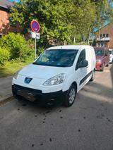 Peugeot Partner Baujahr 2009 - Peugeot Partner in Hamburg