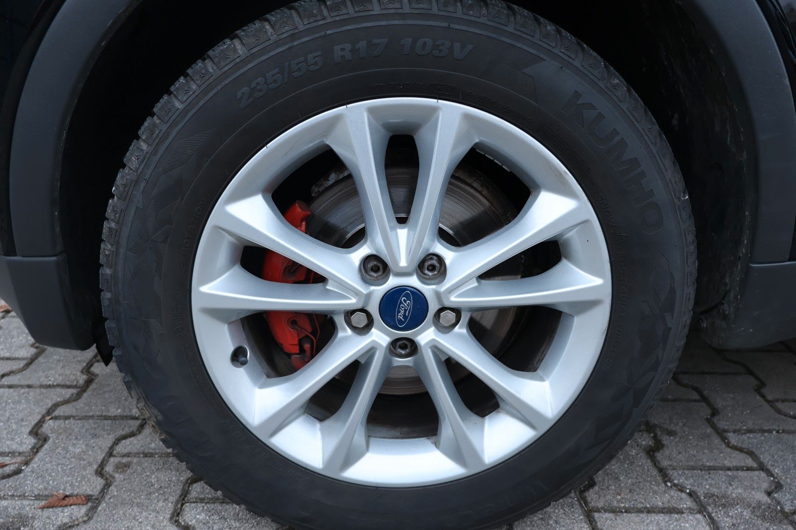 Fahrzeugabbildung Ford Kuga Titanium