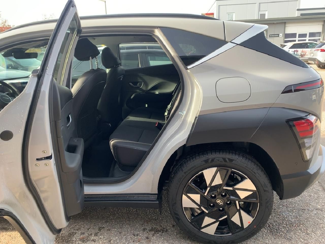 Fahrzeugabbildung Hyundai KONA Prime 4WD