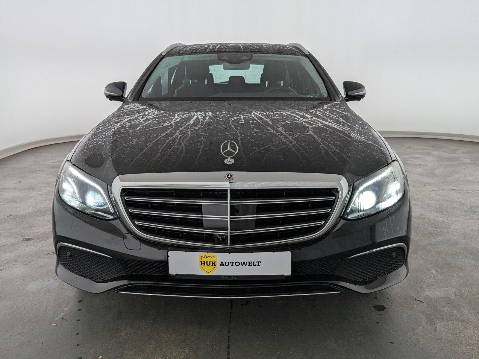 Mercedes-Benz E 200 T Exclusive 4Matic LED+NAVI+ACC+eSitz.