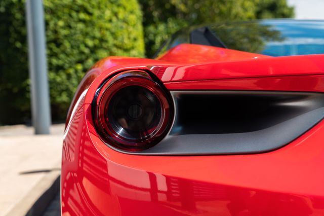 Ferrari 488 GTB/ POWER GARANTIE/ RACING SEATS/ PASSENGER