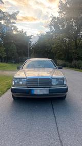 Mercedes-Benz Mercedes Benz W124 230CE - Mercedes-Benz 230: Ce W124