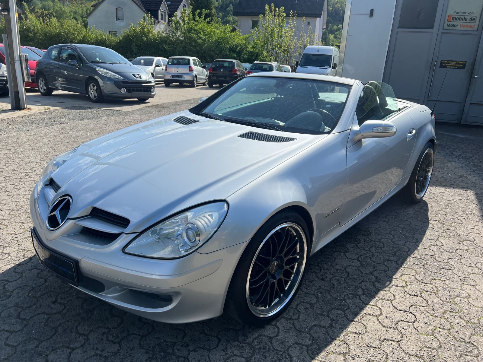 Fahrzeugabbildung Mercedes-Benz SLK 200 SLK Roadster SLK 200 Kompressor