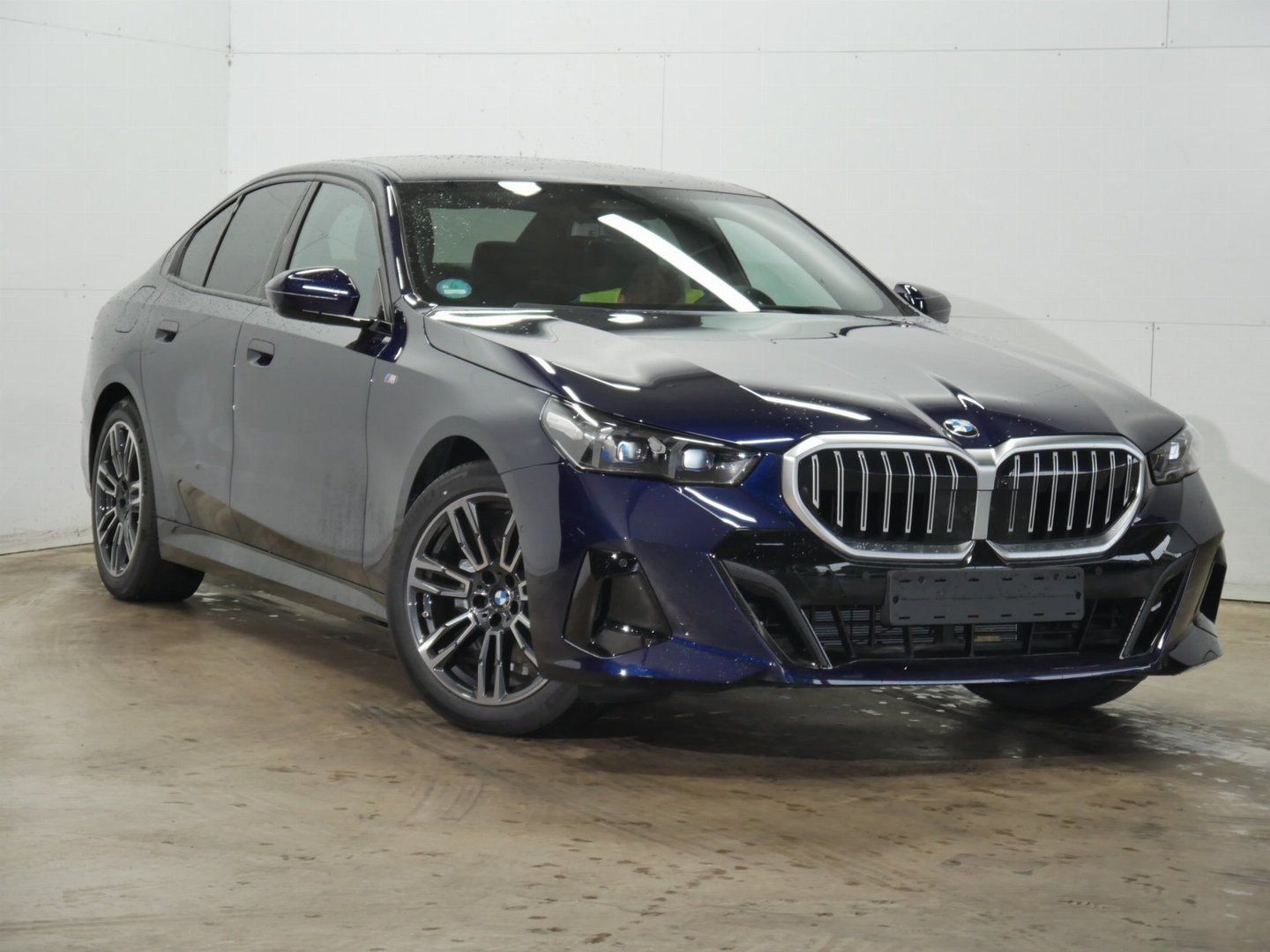 Fahrzeugabbildung BMW 520i M Sportpaket | Lenkradheizung | Sitzbelüftu