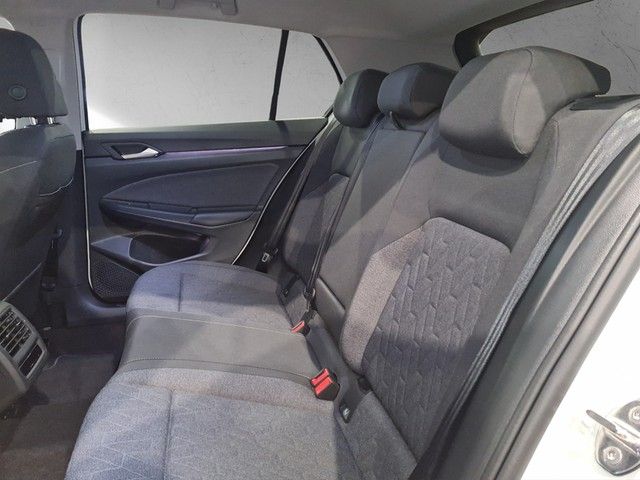 Fahrzeugabbildung Volkswagen Golf VIII TSI Move Kamera Navi LED VC