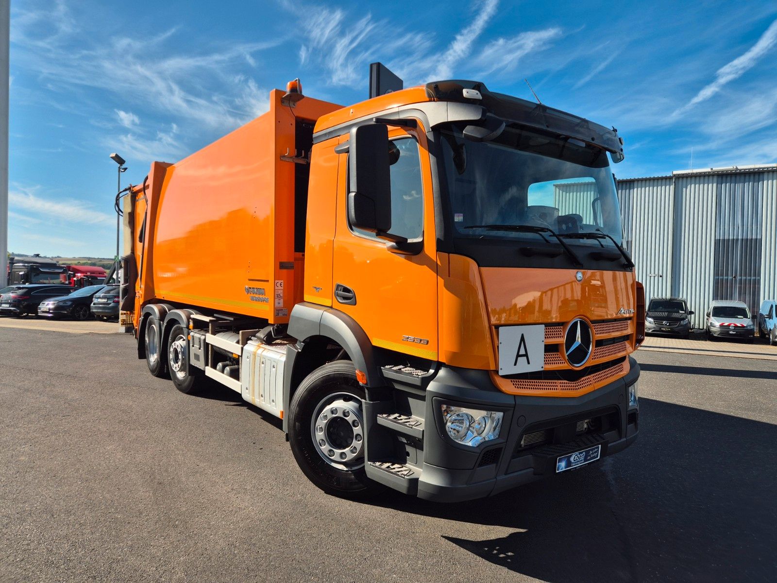 Fahrzeugabbildung Mercedes-Benz Actros 2533 L Faun Variopress II524 V19 Zoeller