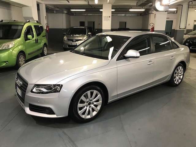 Audi A4 A4 2.0 tdi Advanced / POCHI KM / FULL OP