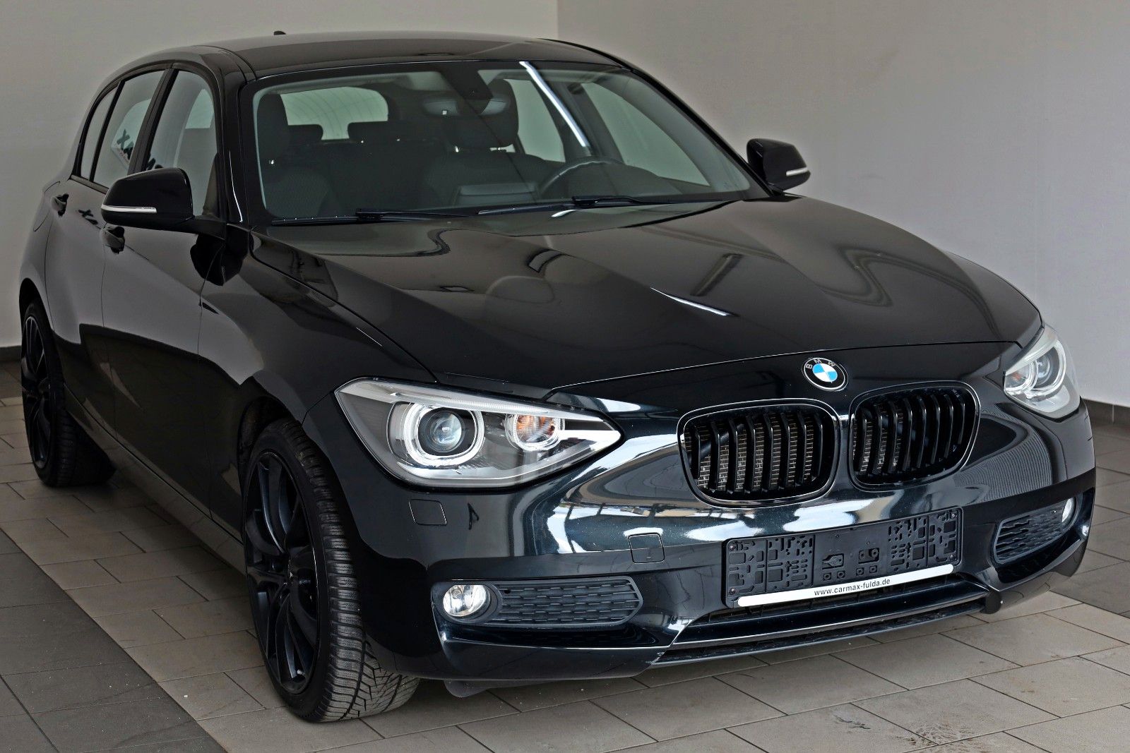 Fahrzeugabbildung BMW 120d 5-trg. Advantage Navi,Xenon,SH,PDC,SR+WR