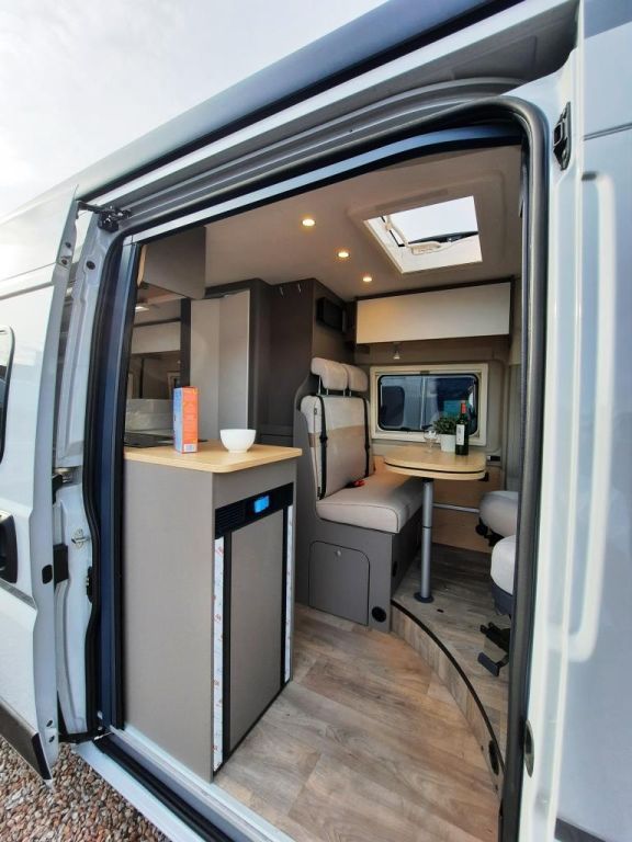 Fahrzeugabbildung LMC Innovan 600 Verfüg./Sparen Sie 12.001,- €