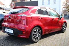 Fahrzeugabbildung Kia Rio Dream Team*Winterpaket!*Bluetoth!*8-fach!*1H