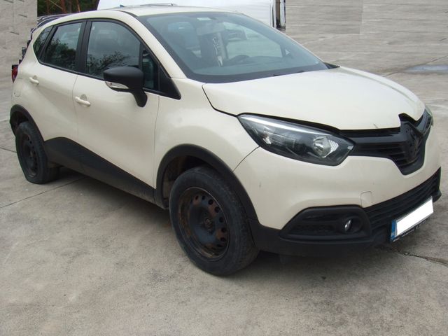 Renault Captur 1.5 dCi/90PS/Netto: 2.500