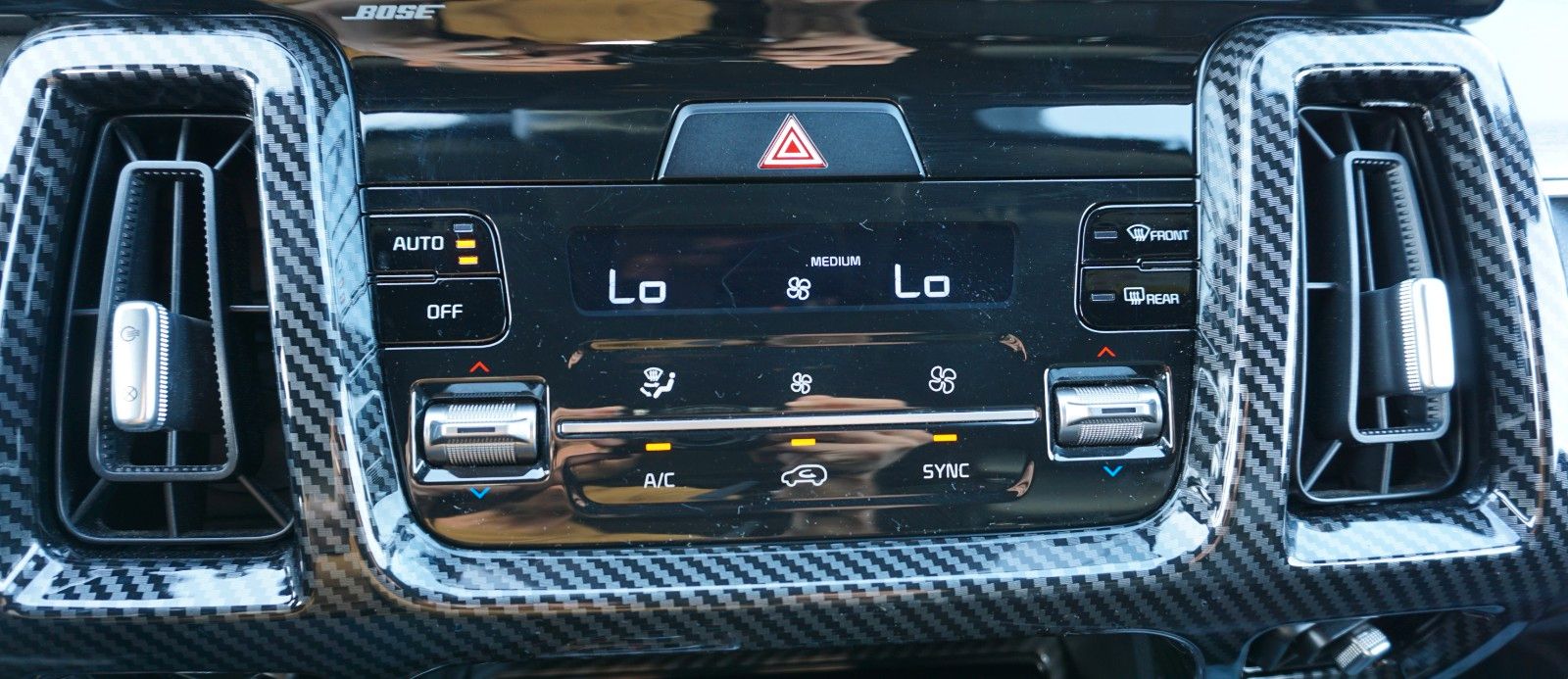 Fahrzeugabbildung Kia Sorento Platinum 4WD,Pano,Kamera,Navi,Leder,Bose