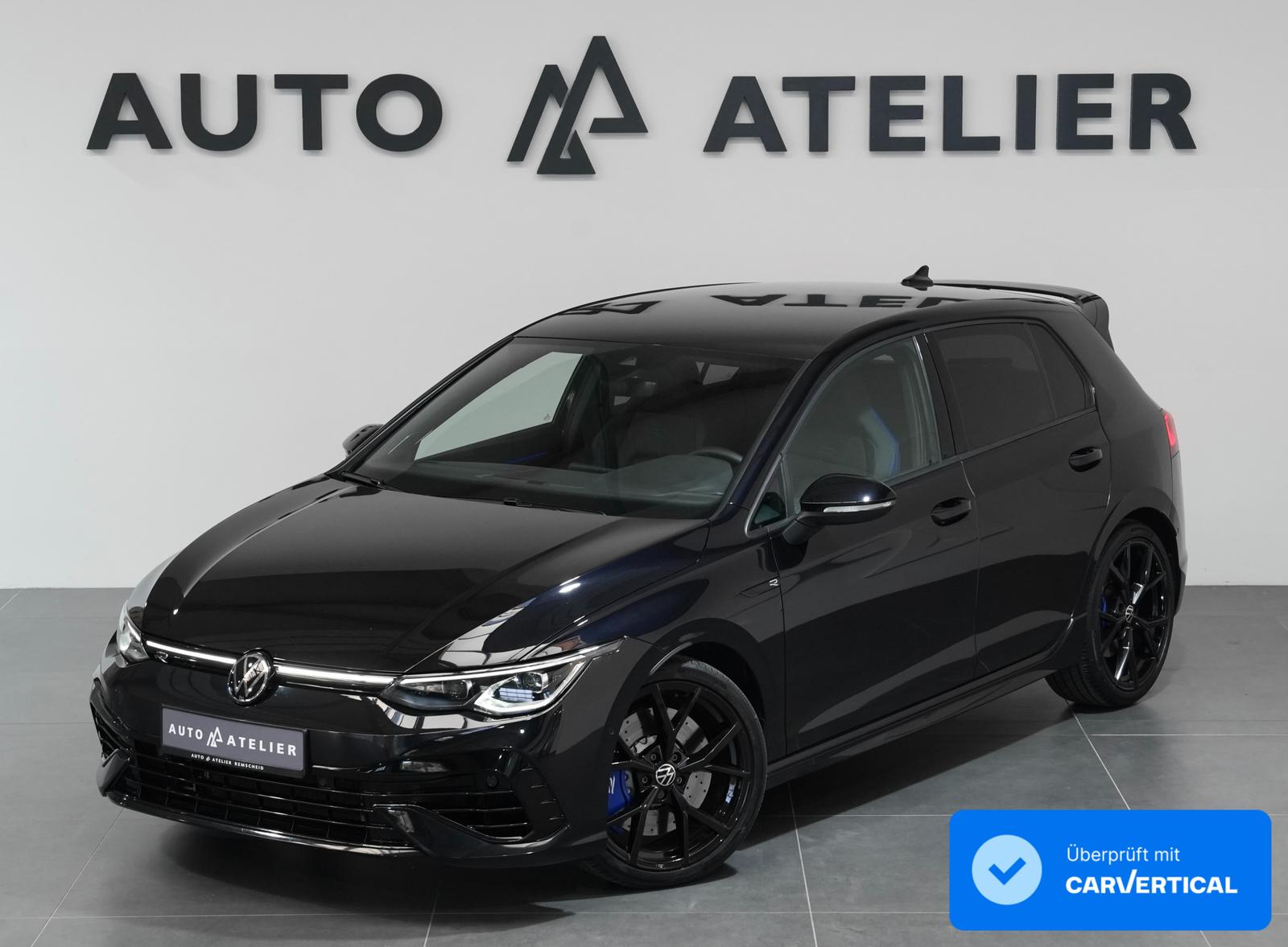 Volkswagen Golf VIII R 4M*PERFORMANCE*AKRAPOVIC*HK*R.KAM*