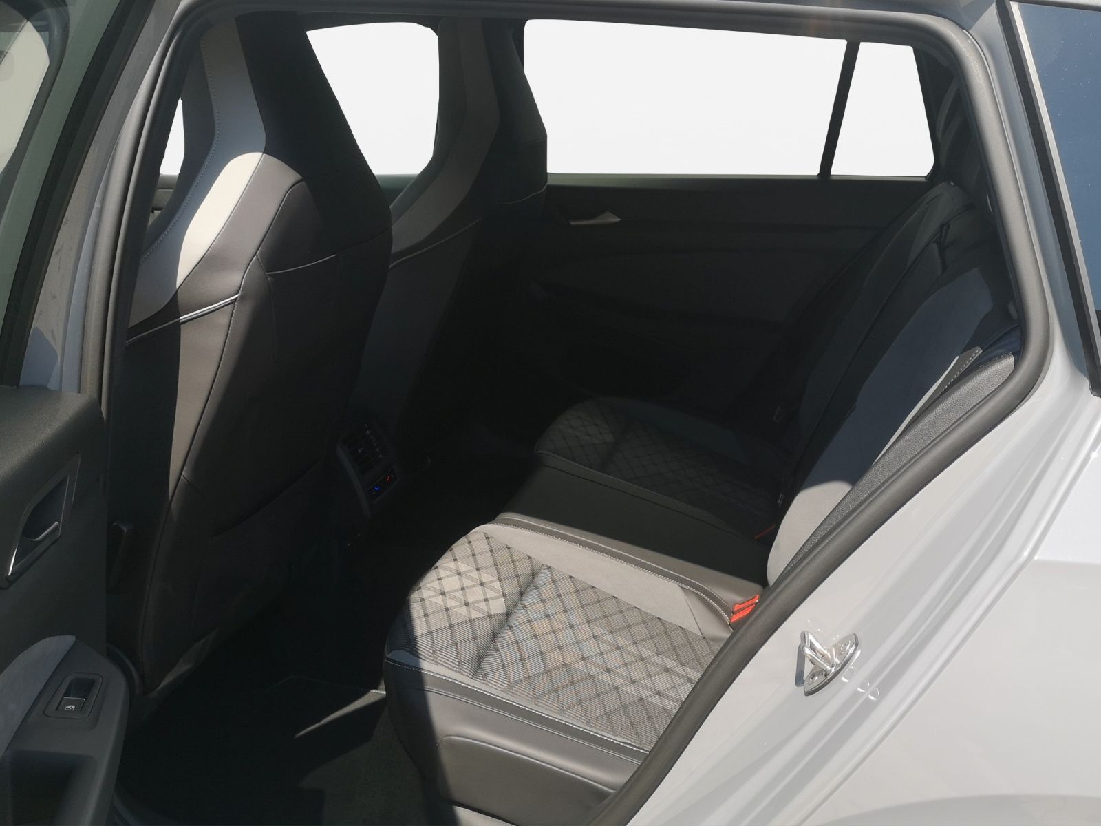 Volkswagen Golf - Bild 19