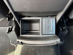 Fahrzeugabbildung Mercedes-Benz B 200 7-DCT Progressive AHK KAMERA NAVI LED