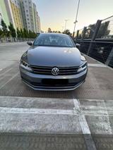 Volkswagen Jetta 2016 - gebrauchte Volkswagen Jetta aus dem Jahr 2016
