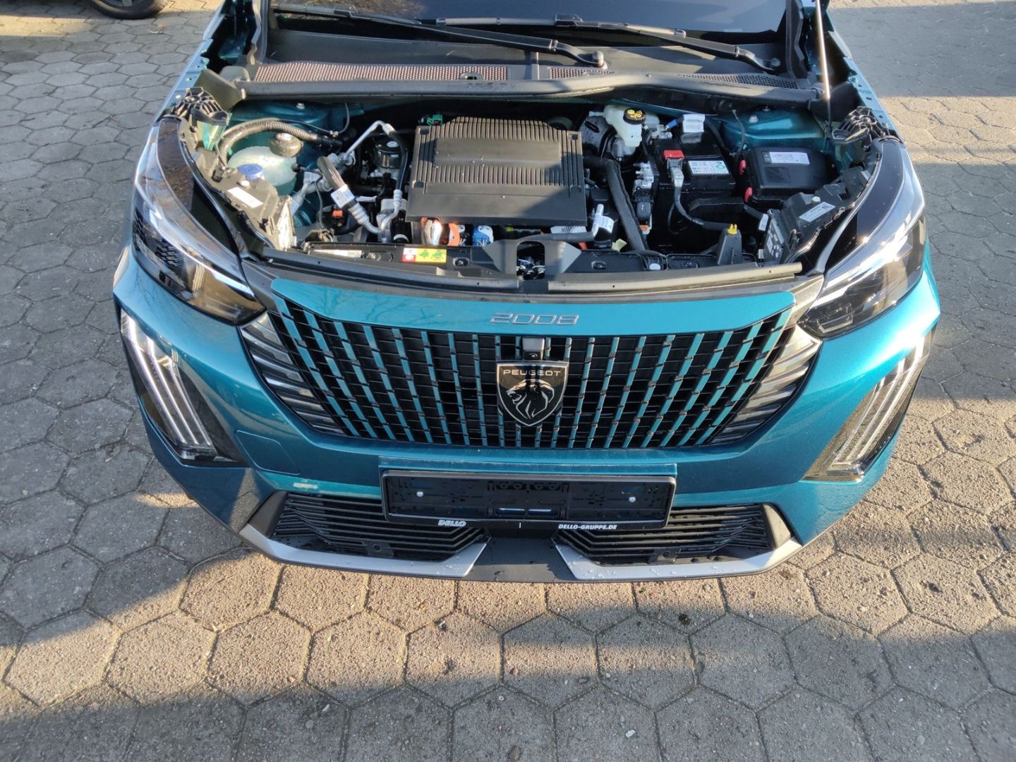 Peugeot 2008 - Bild 14