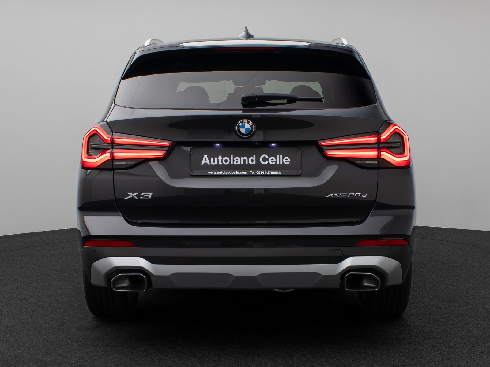 Fahrzeugabbildung BMW X3 xD20d Panor Kamera DAB HiFi Komfort Sport 19"