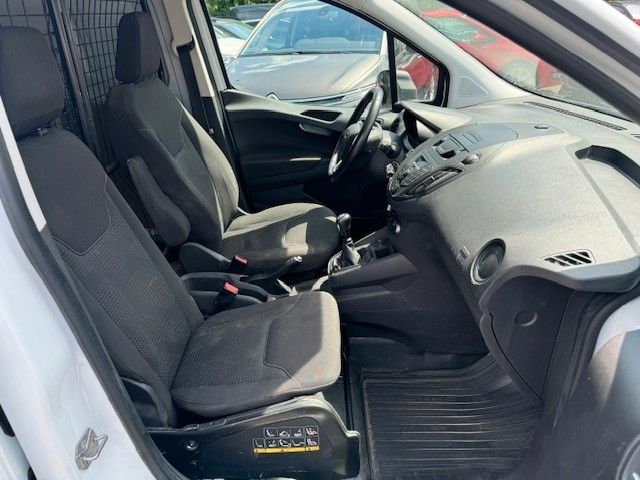 Fahrzeugabbildung Ford Transit Courier Trend  KLIMA ZENTRAL