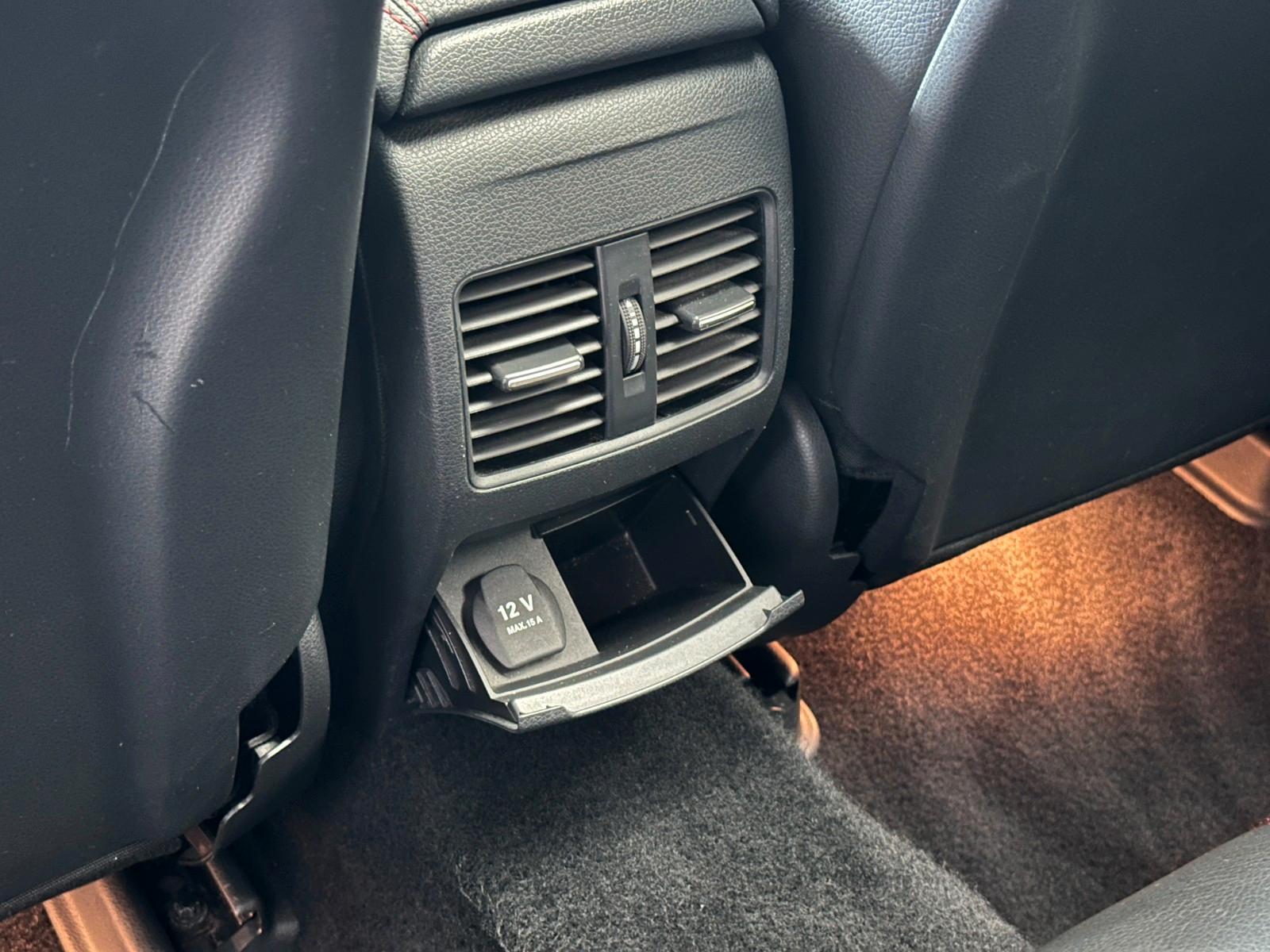 Mercedes-Benz A 250 4MATIC DCT Comand*Bi-Xenon*Leder*