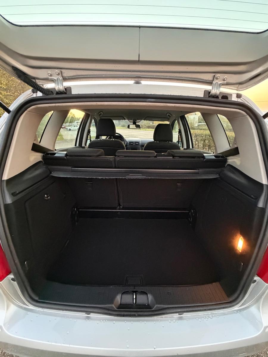 Mercedes-Benz A160 2011 — photo 12