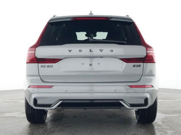 Fahrzeugabbildung Volvo XC 60 XC60 Plus Black Edition AWD