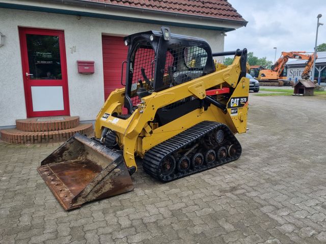 CAT 257D HighFlow Deltalader